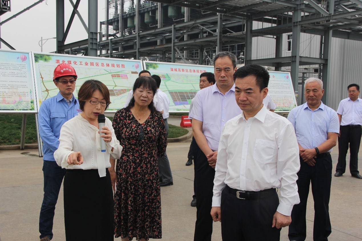 渭南市长李毅视察蒲城Z6尊龙科技新资料有限公司 渭南市长李毅视察蒲城Z6尊龙科技新资料有限公司